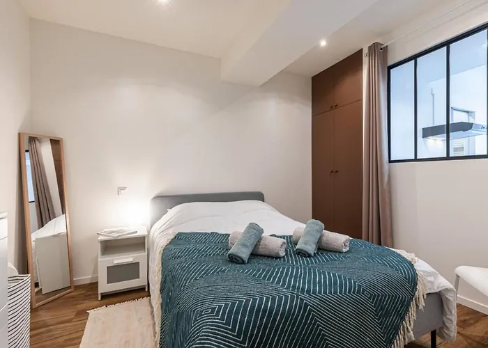 Mari 71 - Unique Apt Near Sea